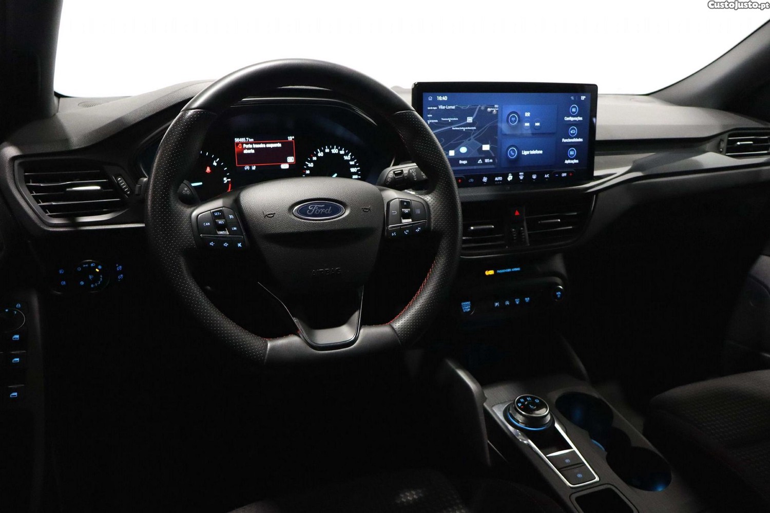 Ford Focus 1.5 TDCi ECOBlue ST-Line Aut. — fotografia 12