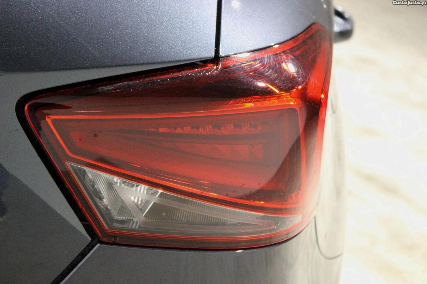 SEAT Ibiza 1.0 TSI FR — fotografia 23