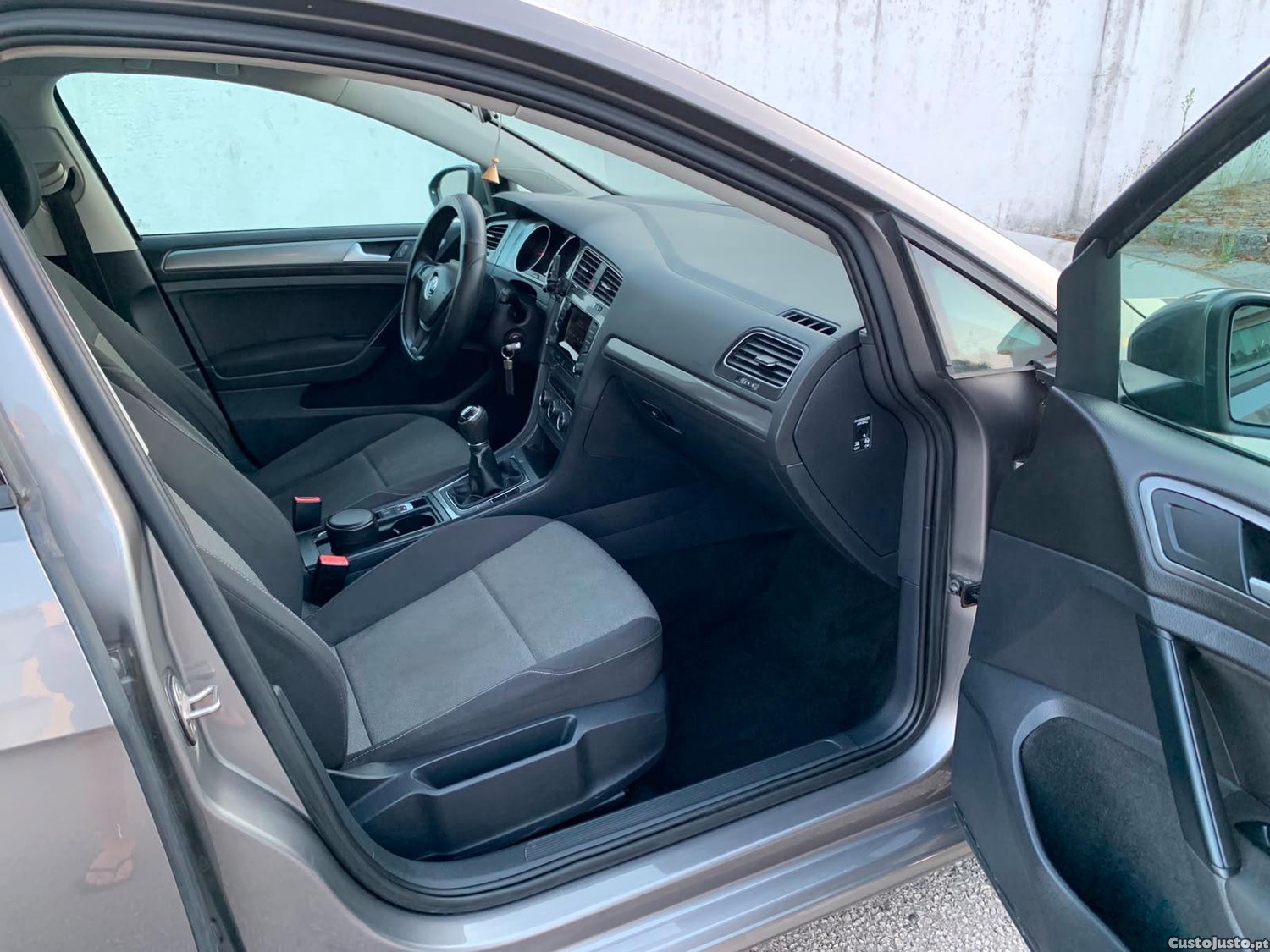 Volkswagen Golf 7 1.6 TDI | 2014 | 160.000 Kms | Muito Bom Estado — fotografia 3