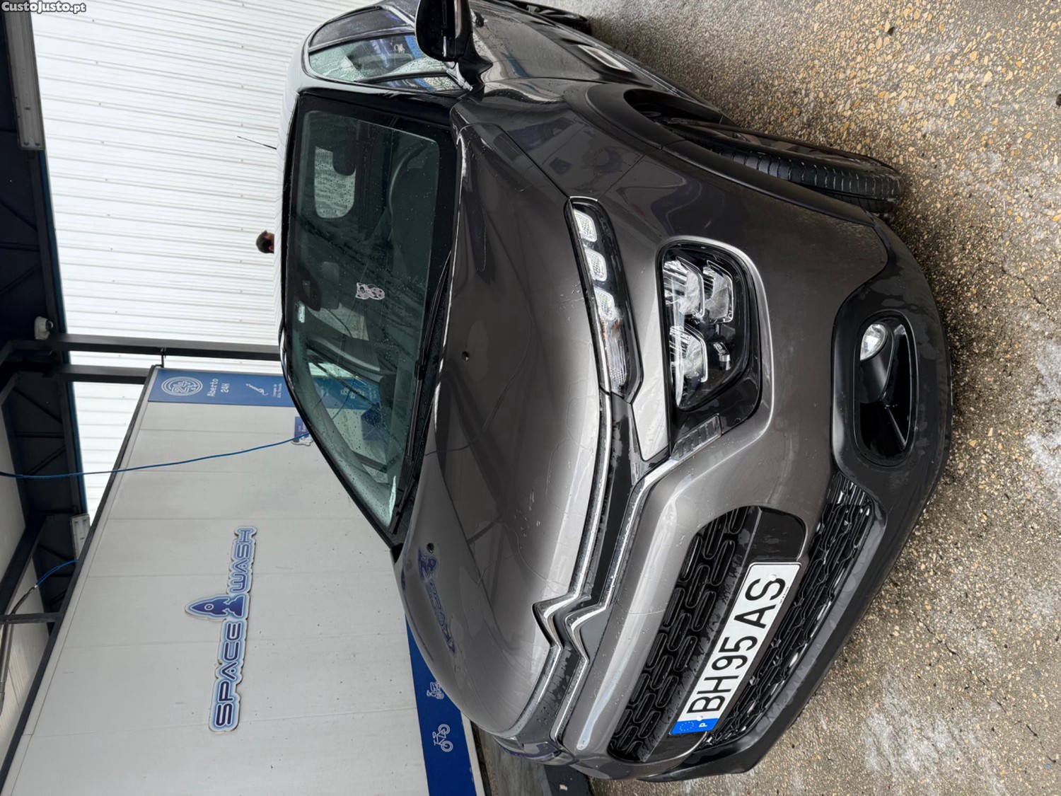 Citroën C3 Puré tech - 24 — photo 4