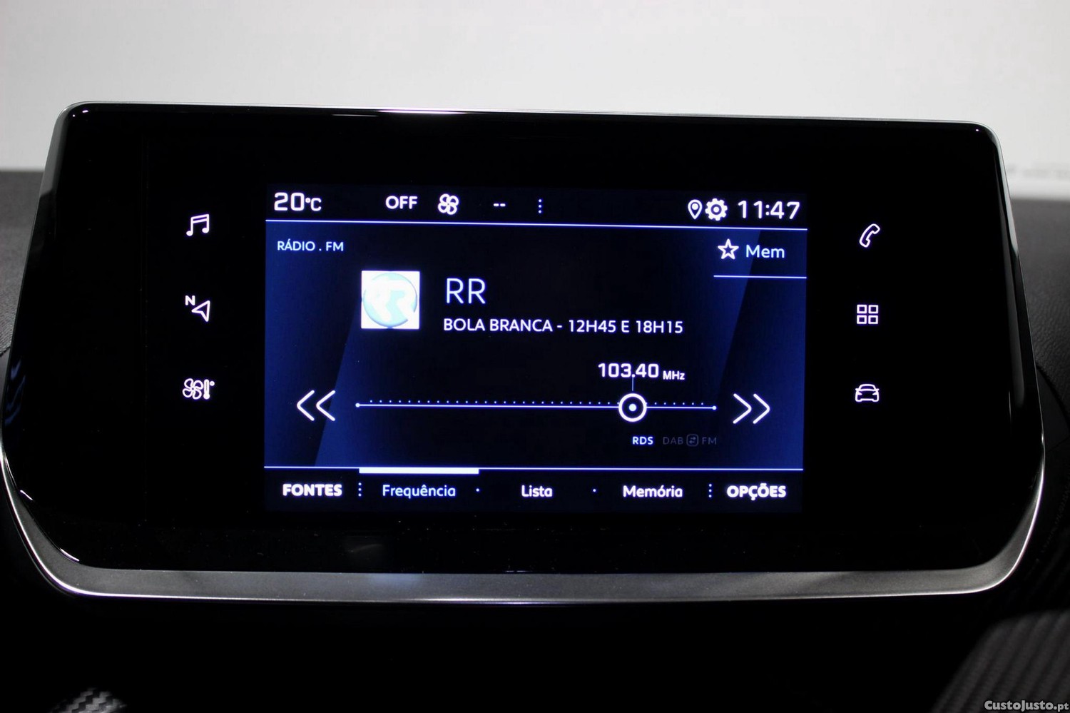 Peugeot 2008 1.5 BlueHDi Allure Pack EAT8 — fotografia 8