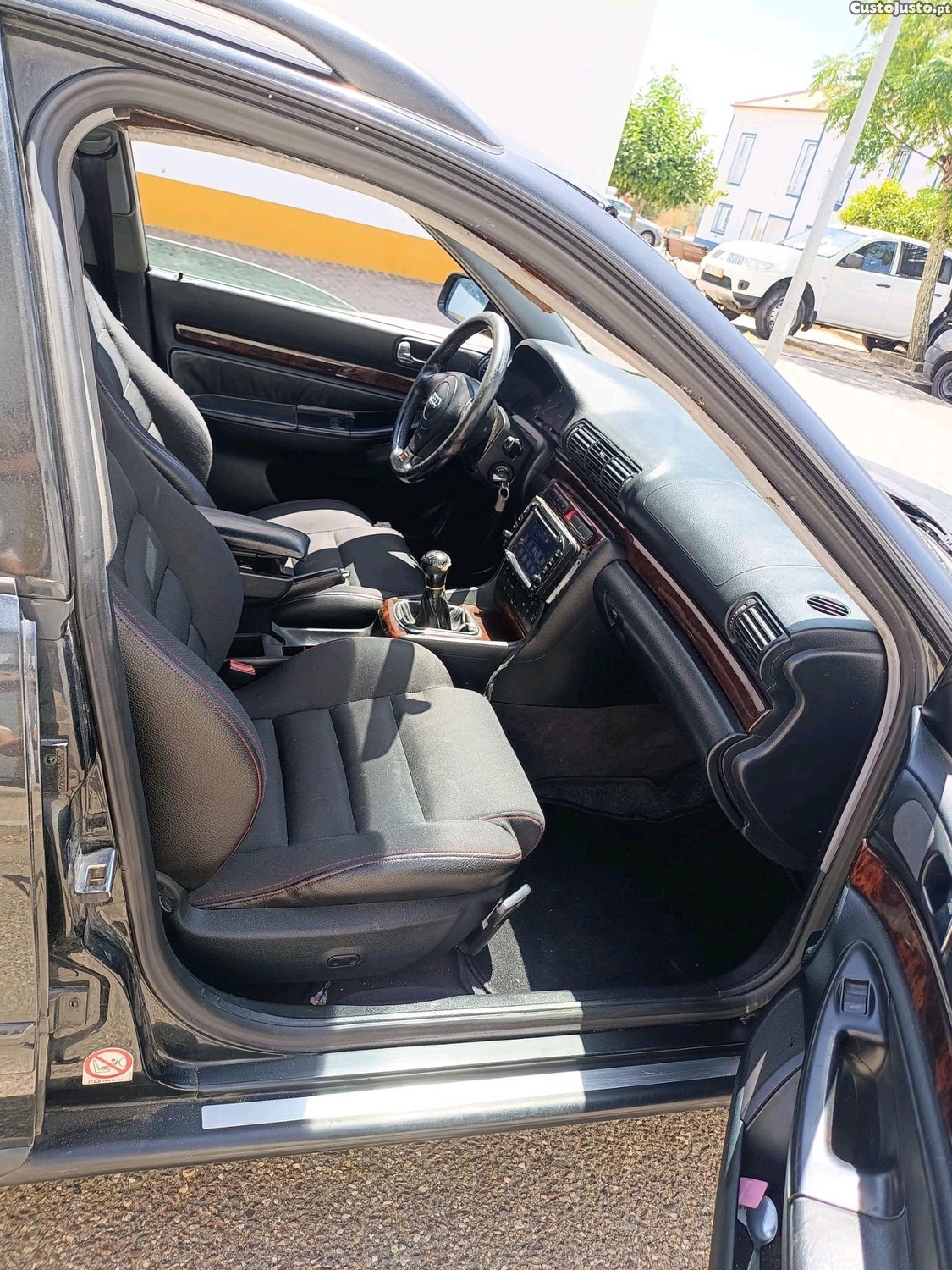Audi A4 1.9 de 115 CV — fotografia 3