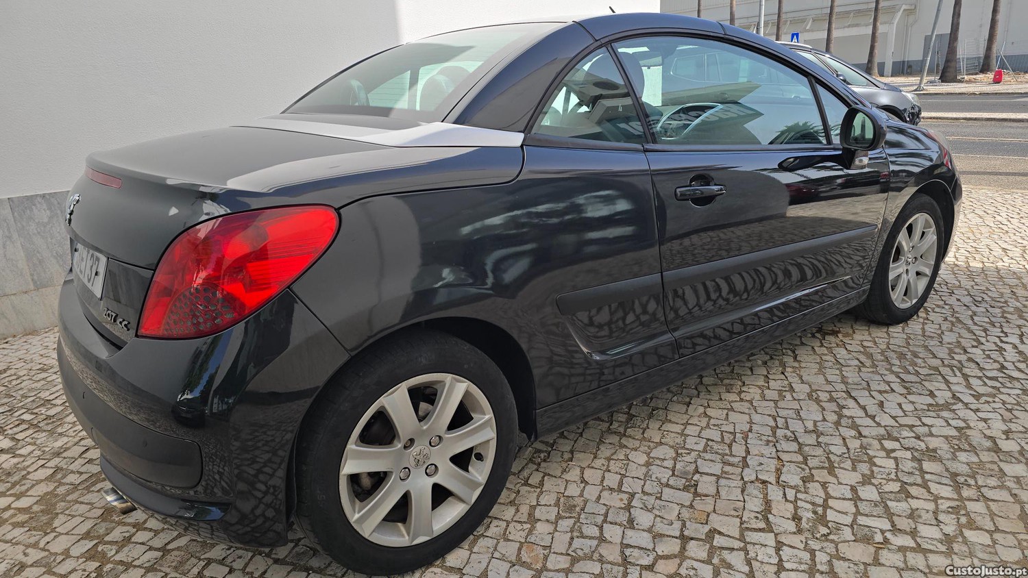 Peugeot 207 CC 1,6 Hdi - 07 foto 2