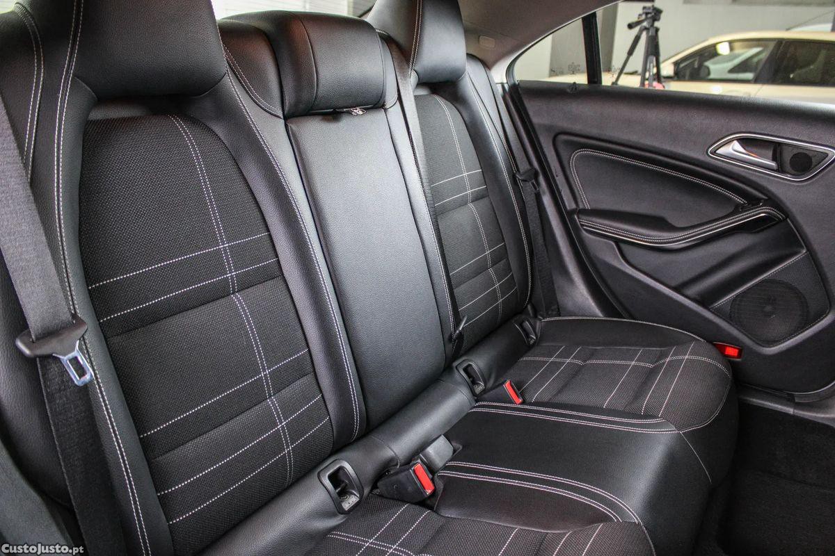 Mercedes-Benz CLA 180 CDI Urban — fotografia 11