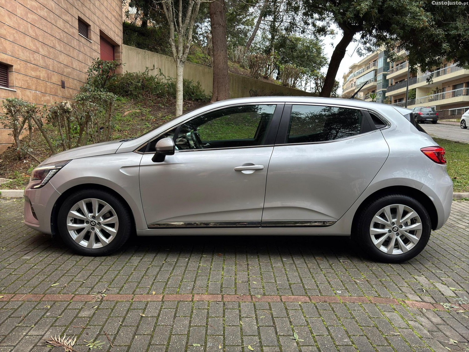 Renault Clio 1.5 Blue dCi Limited — fotografia 15
