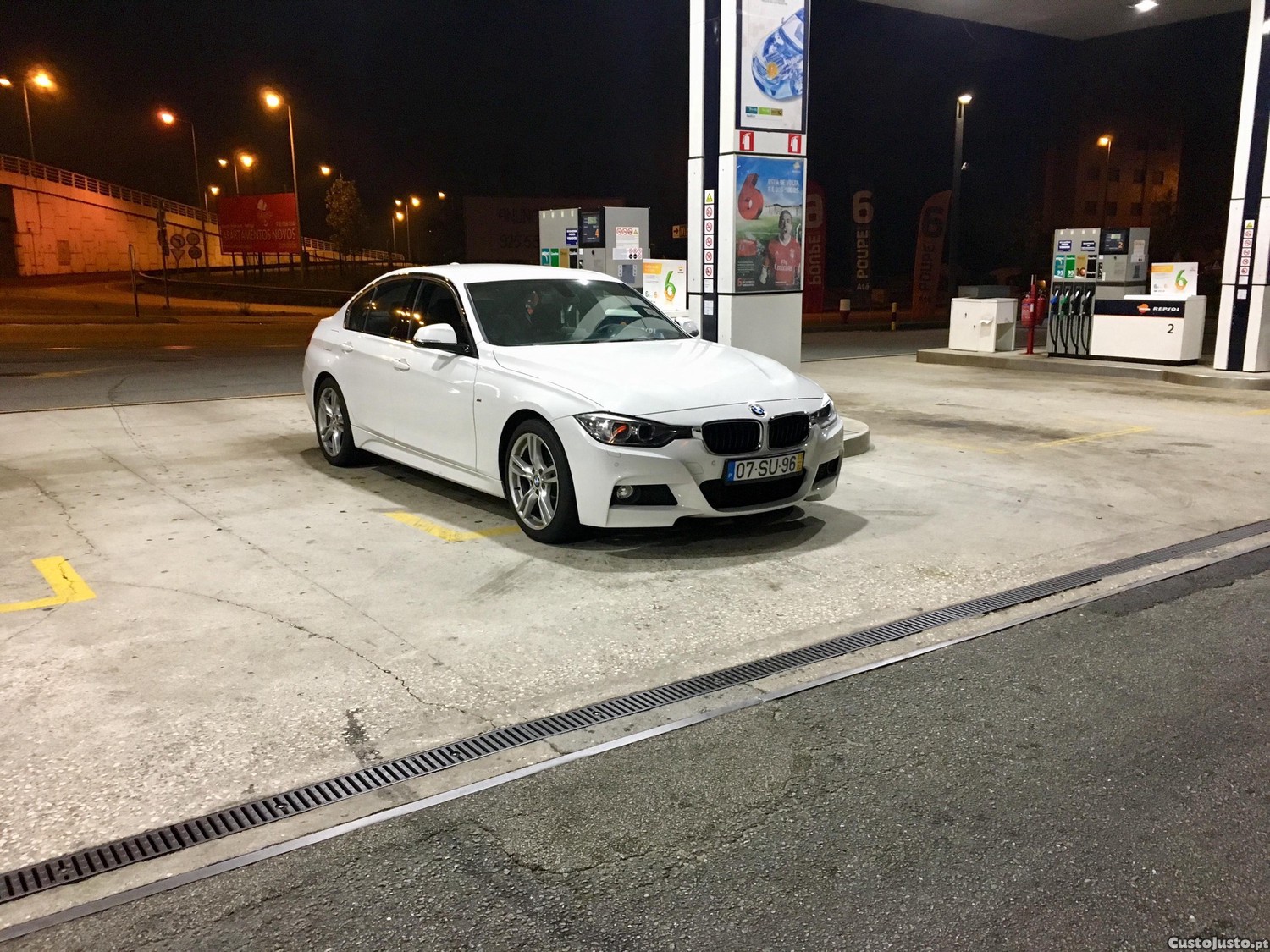BMW 320 PACK M — fotografia 4
