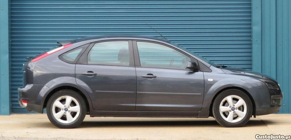 Ford Focus 1.6tdci — fotografia 3