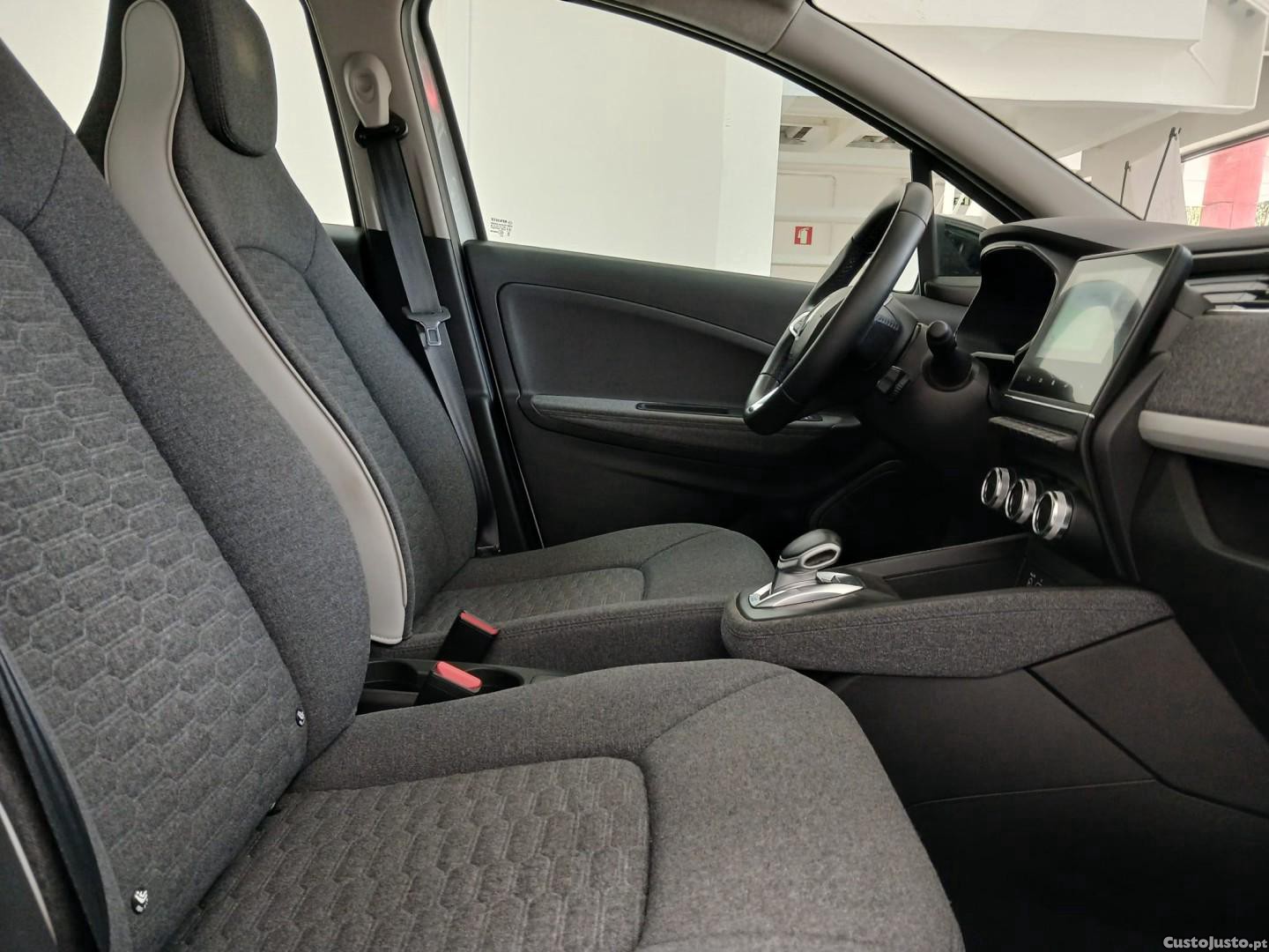 Renault Zoe (c/ Bateria) E-Tech EV50 Equilibre — fotografia 6