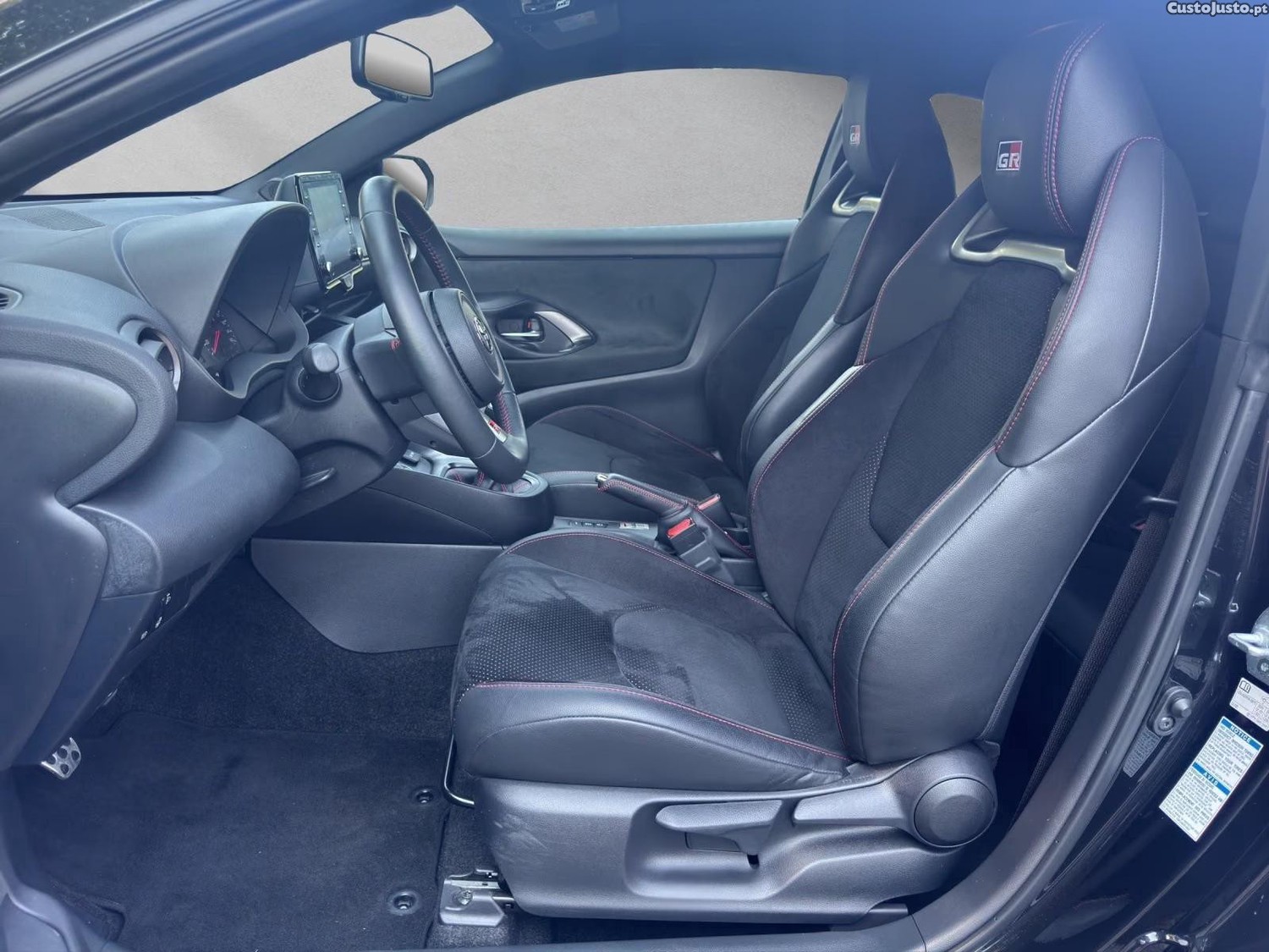 Toyota Yaris Performance Paket — fotografia 12