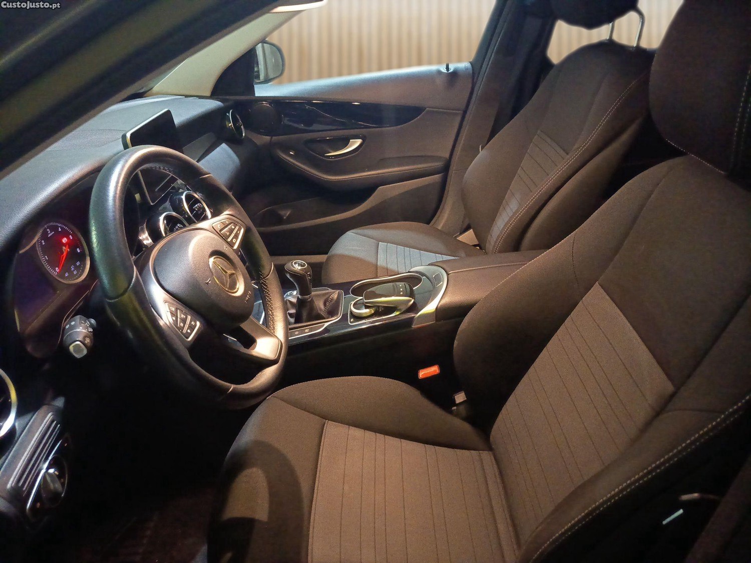 Mercedes-Benz C 200 d Sw — fotografia 7
