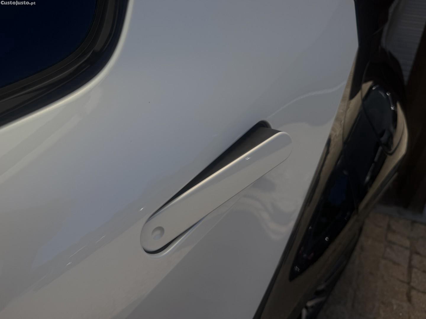 Toyota C-HR 2.0 HDF Plug-in GR Sport Premiere Edition — fotografia 8