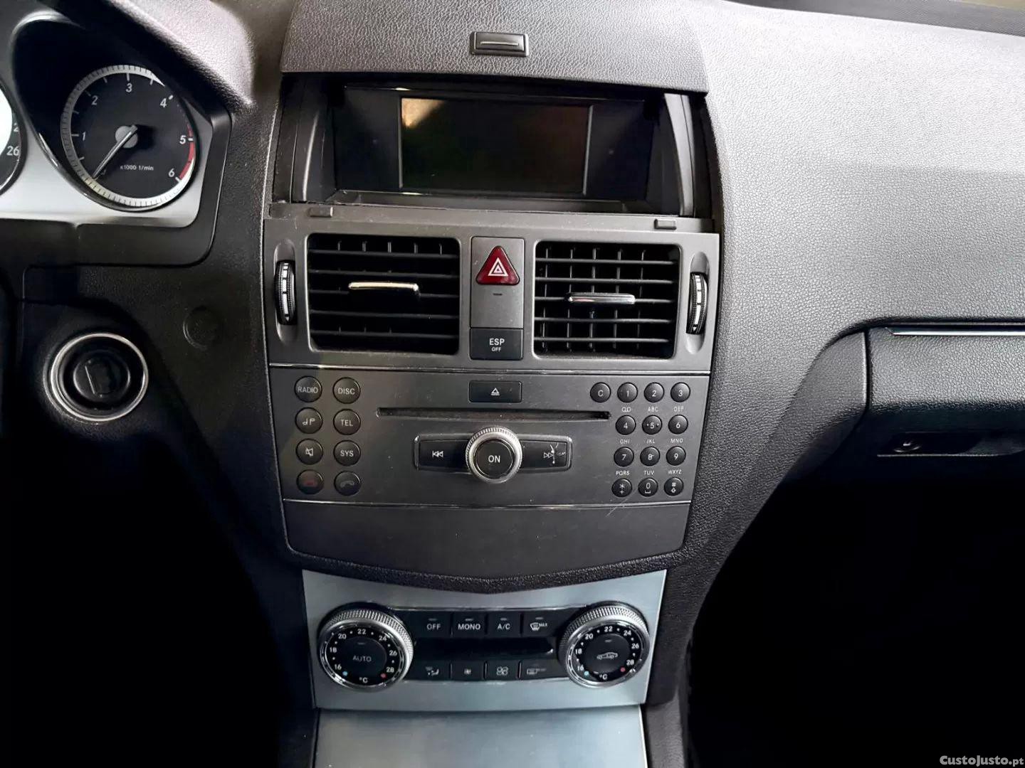 Mercedes-Benz C 220 D avantgarde — fotografia 6
