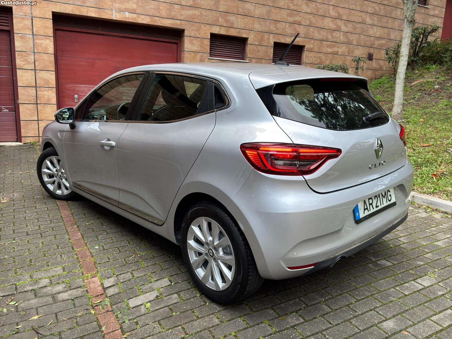 Renault Clio 1.5 Blue dCi Limited — fotografia 11