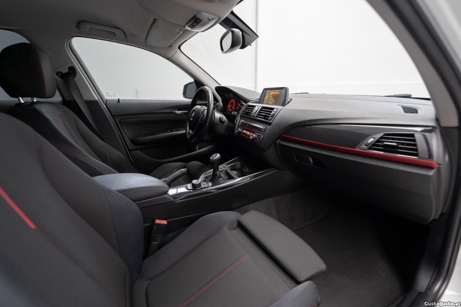 BMW 116 d EDynamics Line Sport — fotografia 21