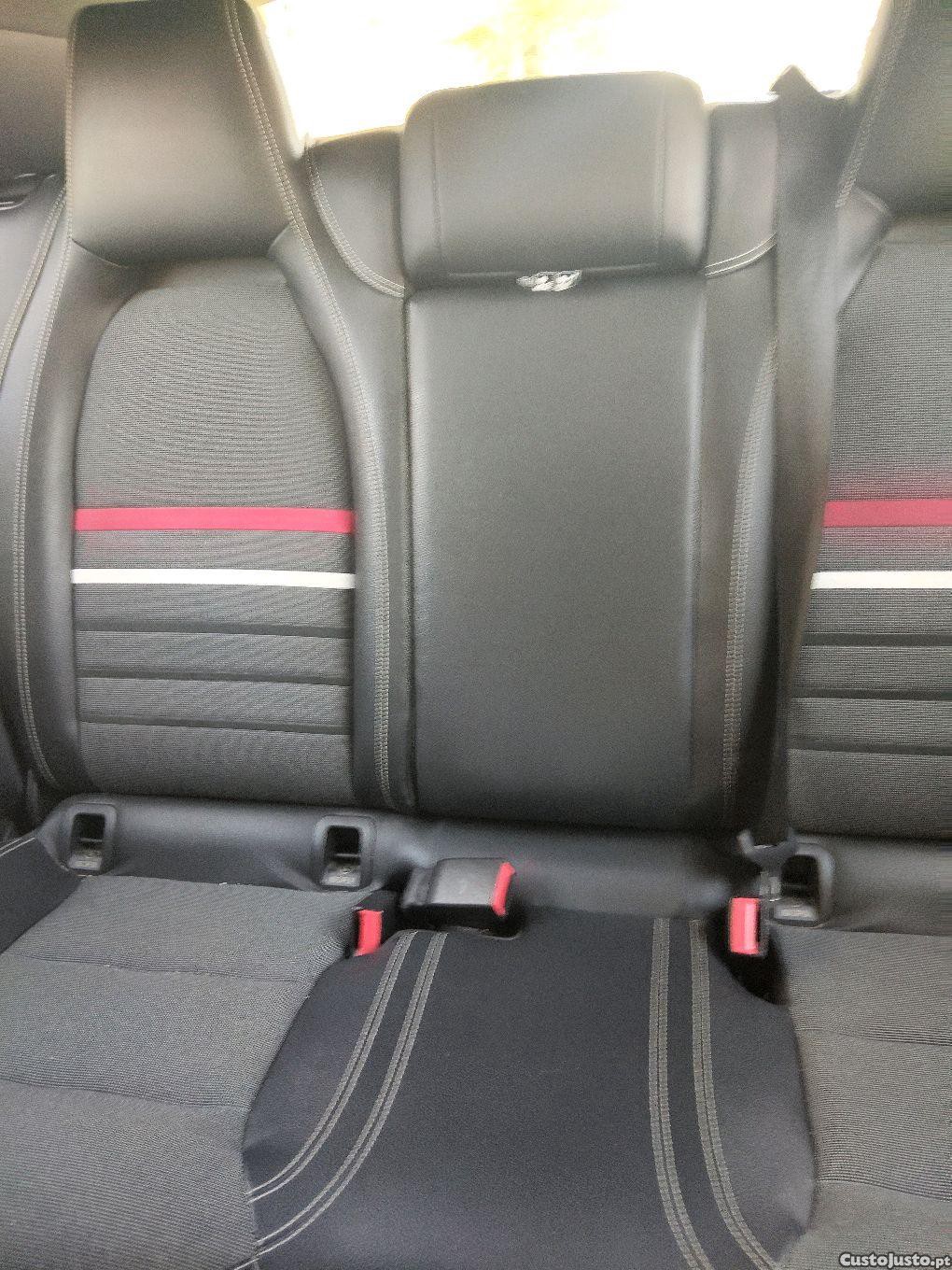 Mercedes-Benz A 160 CDI BE STYLE — fotografia 4