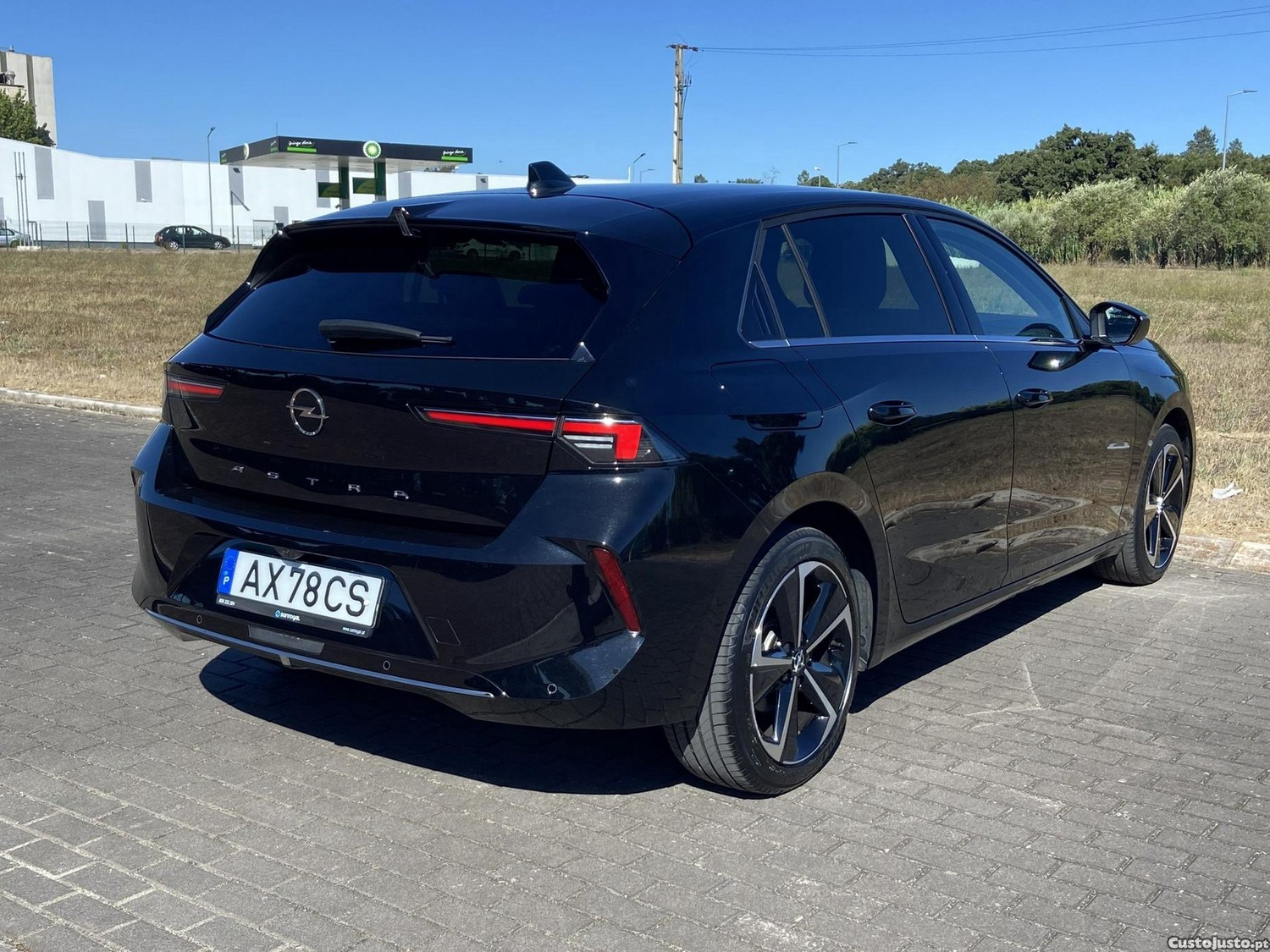Opel Astra 1.2 T Elegance — fotografia 15