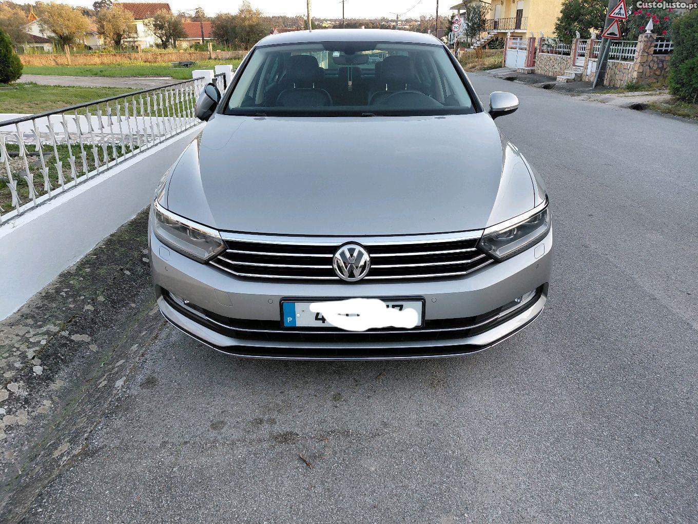 Volkswagen Passat 2.0 TDI Highline DSG — fotografia 12
