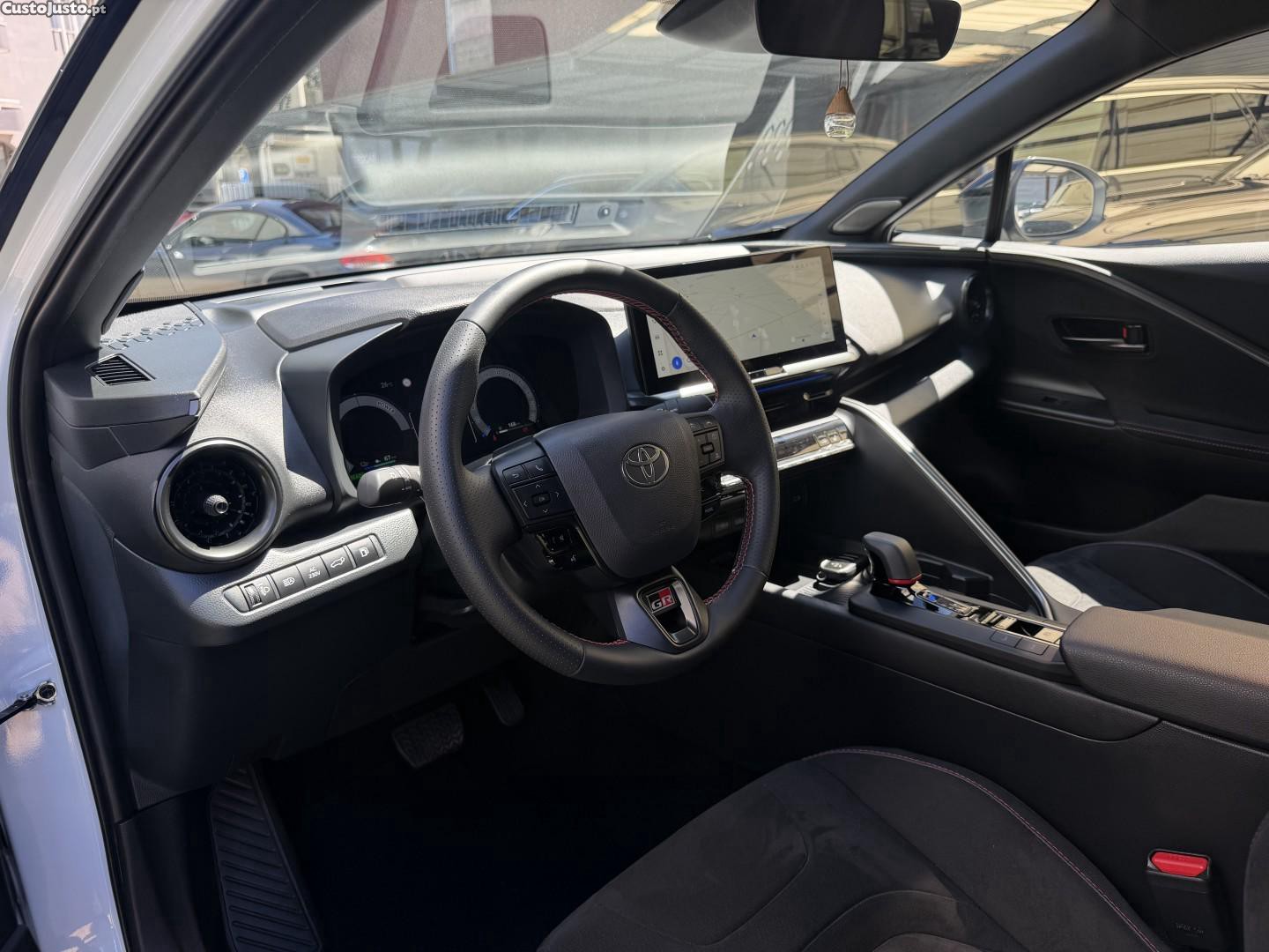 Toyota C-HR 2.0 HDF Plug-in GR Sport Premiere Edition — fotografia 7