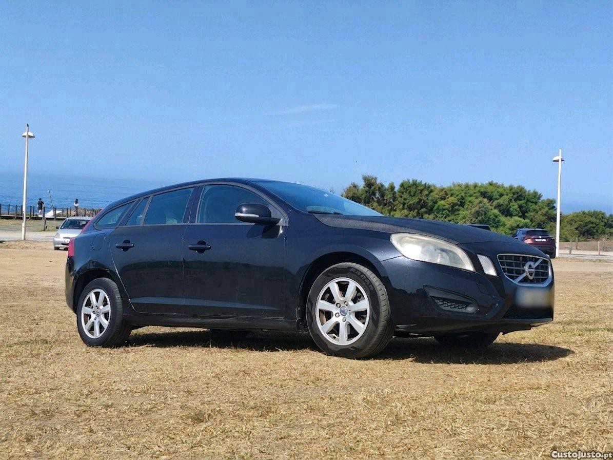 Volvo V60 D2 — fotografia 8