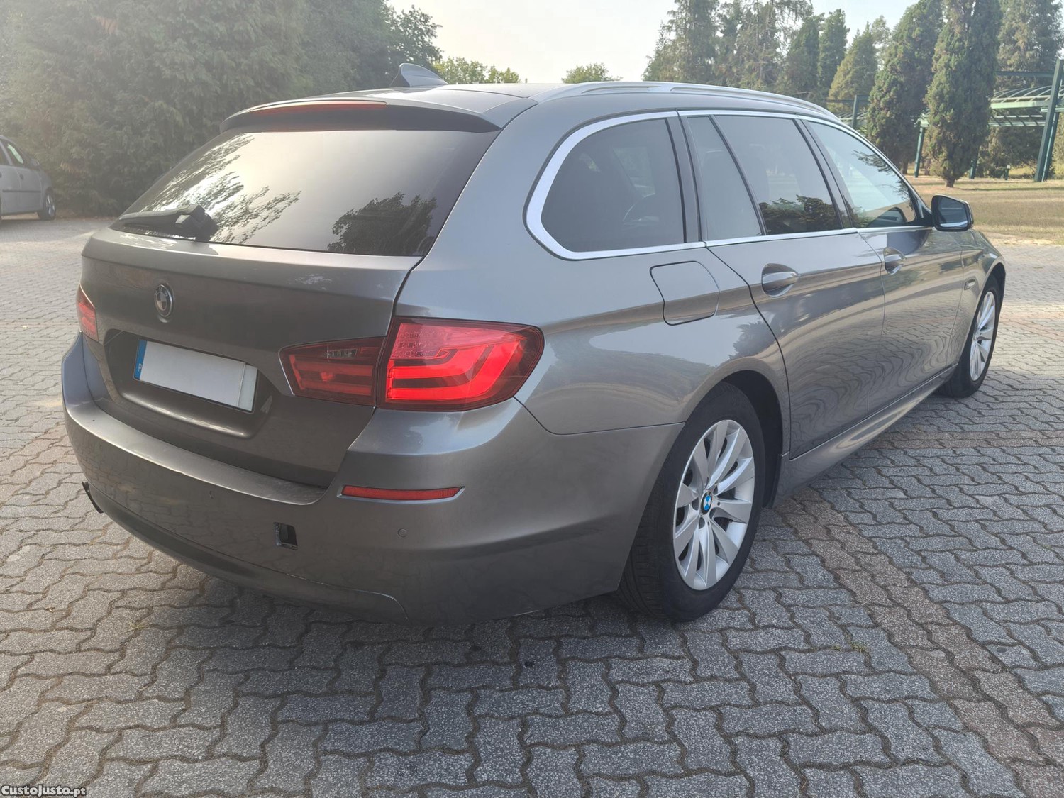 BMW 520 D Touring Sport — fotografia 3
