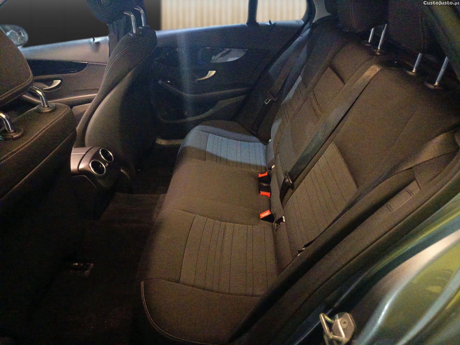 Mercedes-Benz C 200 d Sw — fotografia 3