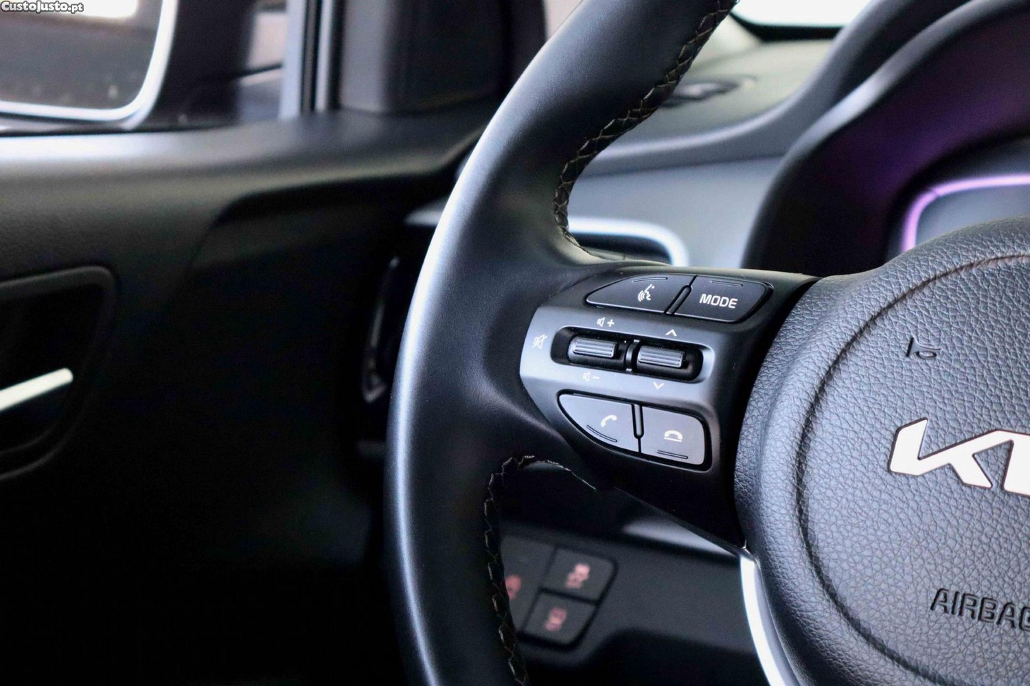 Kia Stonic 1.0 T-GDI Drive 7DCT — fotografia 16