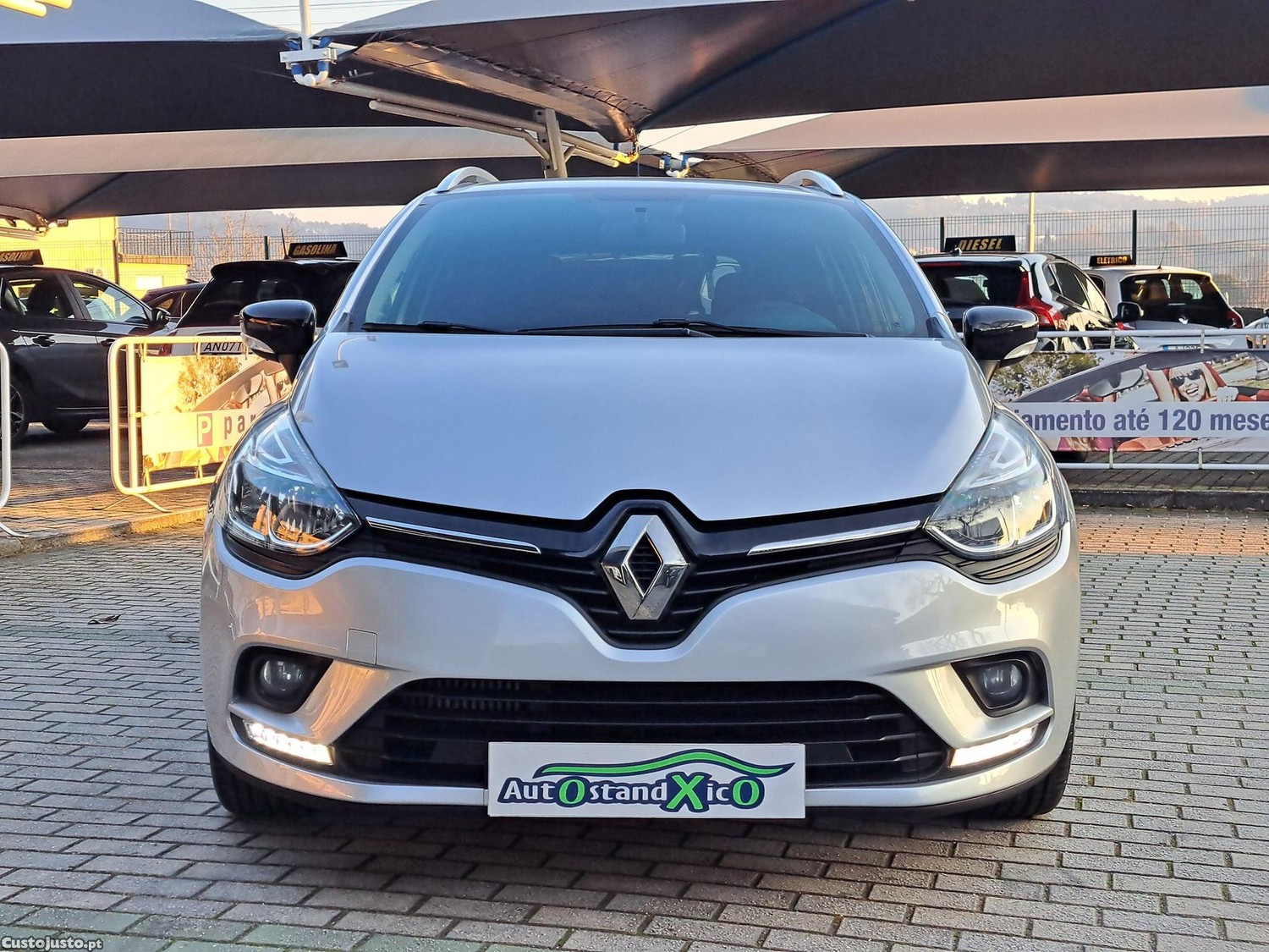 Renault Clio 0.9 TCe Limited — fotografia 5