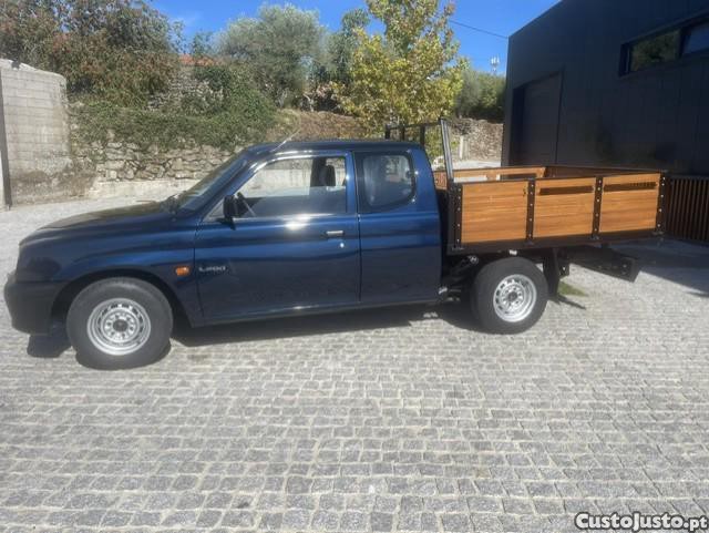 Mitsubishi L200 2.5 TD Club — fotografia 6