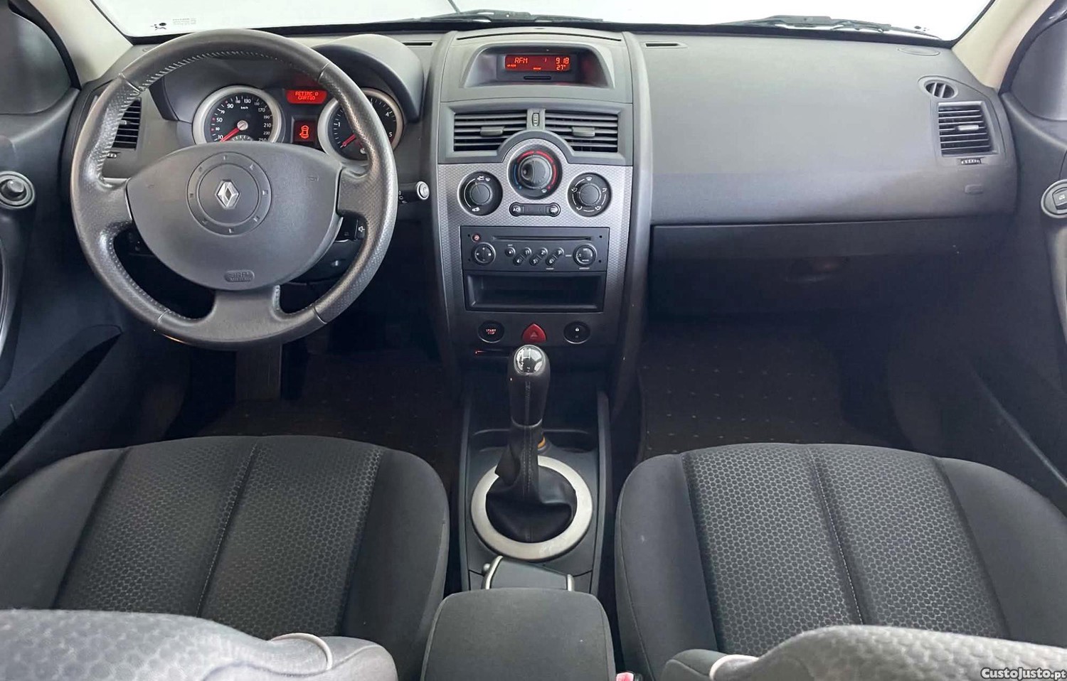 Renault Mégane Break 1.5 DCI 100 CV — fotografia 6