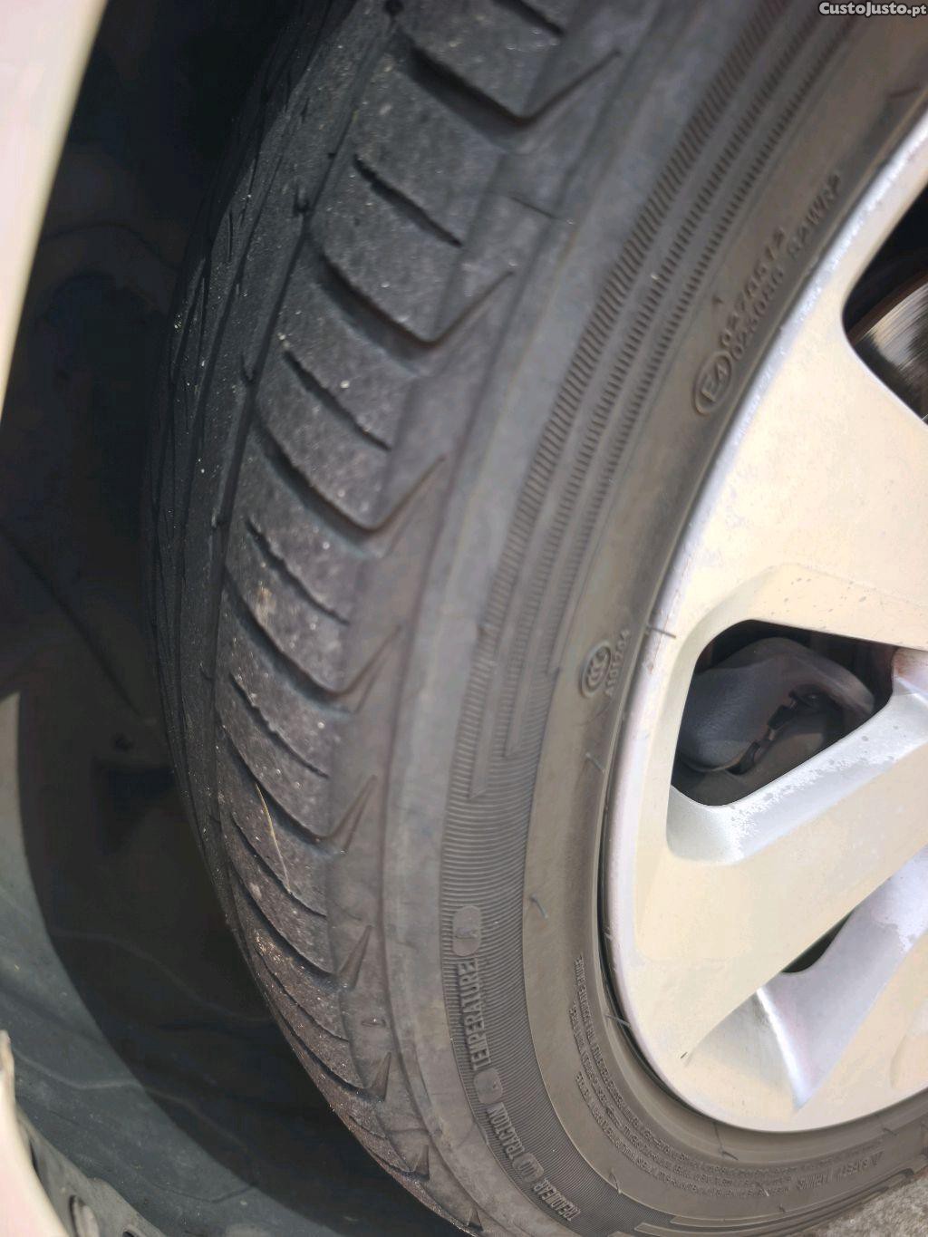 Kia Rio 1.1 crdi prime — fotografia 4