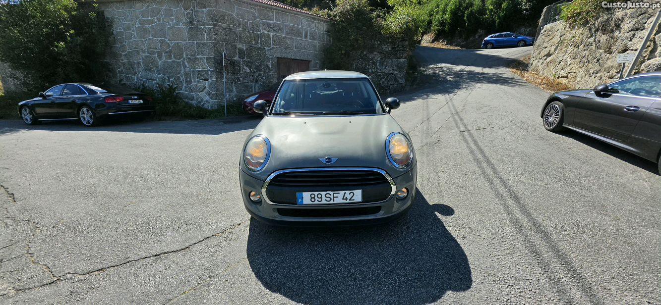 MINI Cooper D — fotografia 2