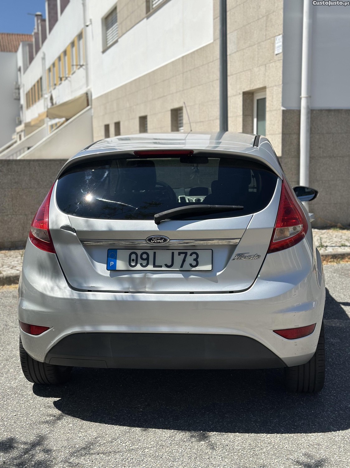 Ford Fiesta JA8 — fotografia 10