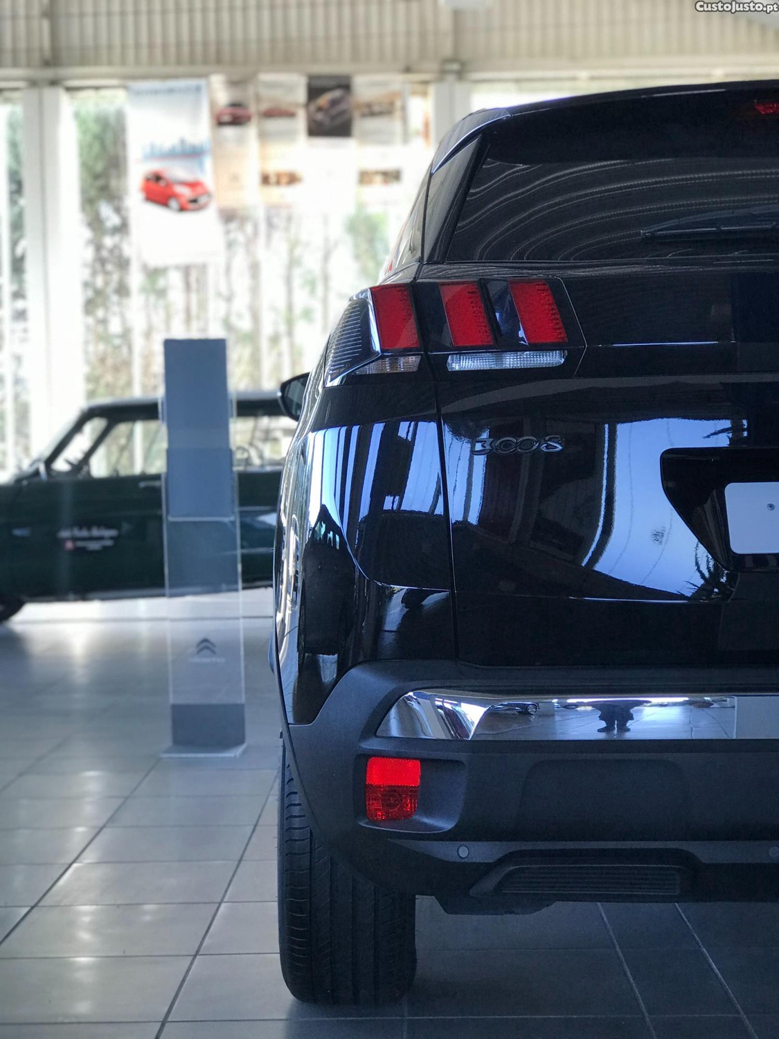Peugeot 3008 Puretech 130 S&S EAT8 ACTIVE BUSINESS — fotografia 4