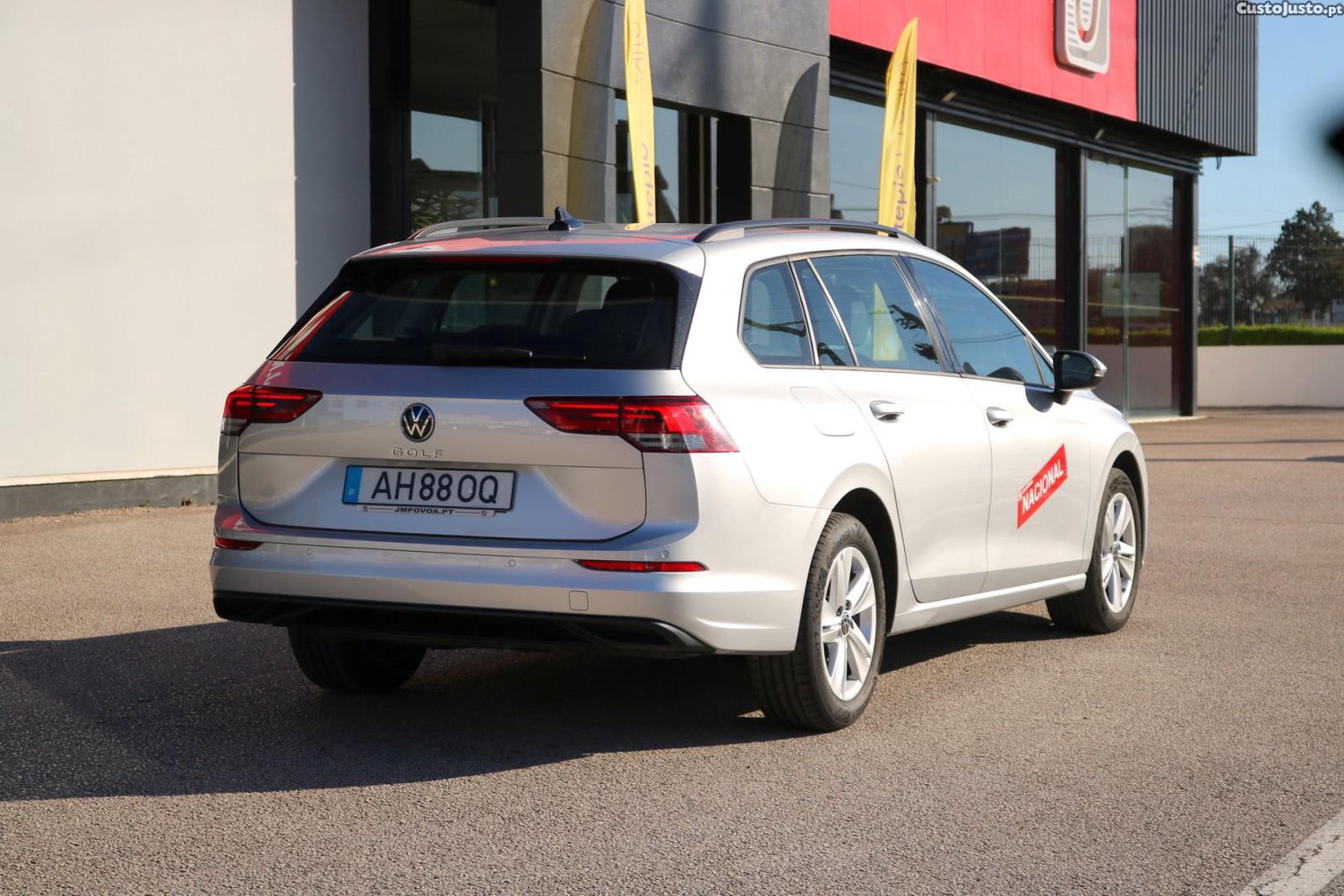 Volkswagen Golf Variant 2.0 TDI Life DSG 115cv — fotografia 52