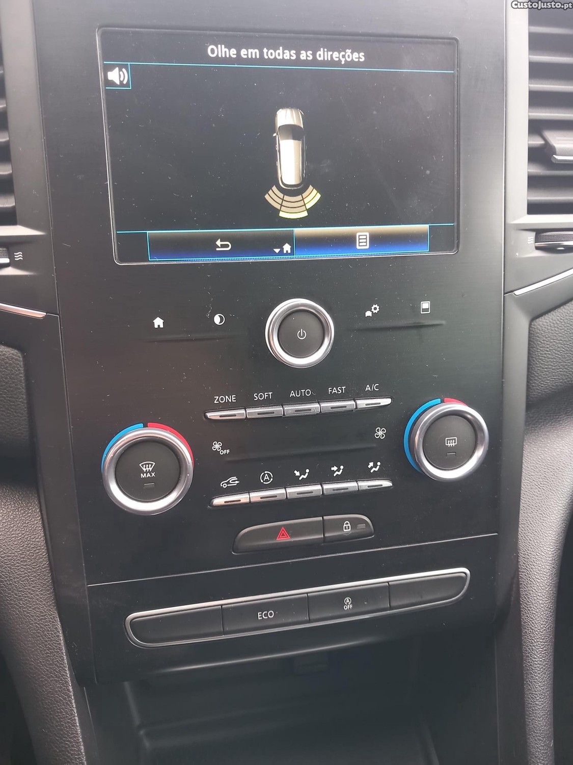Renault Mégane Sport Tourer 1.5 dCi Limited — fotografia 5