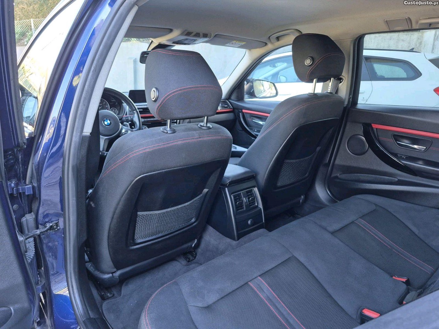 BMW 320 sport lci — fotografia 6