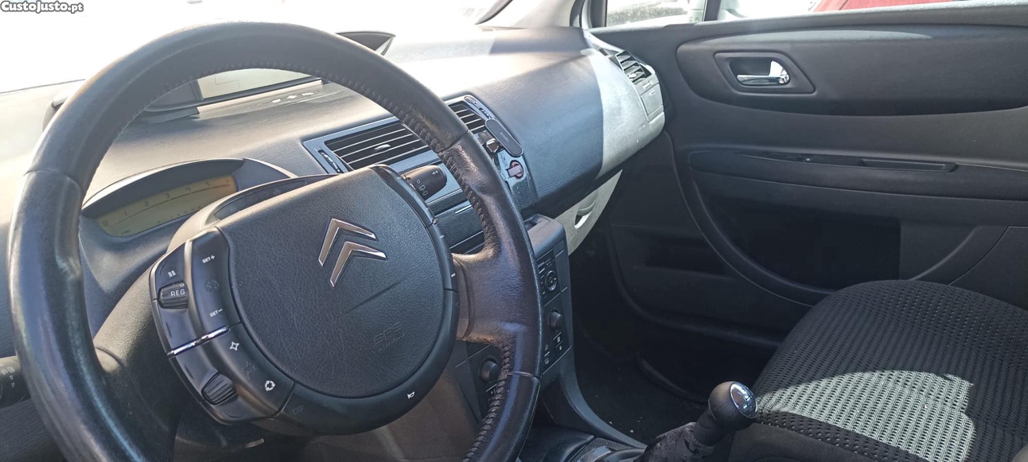 Citroën C4 1.6 Diesel-Bom estado geral Oportunidade! — fotografia 4