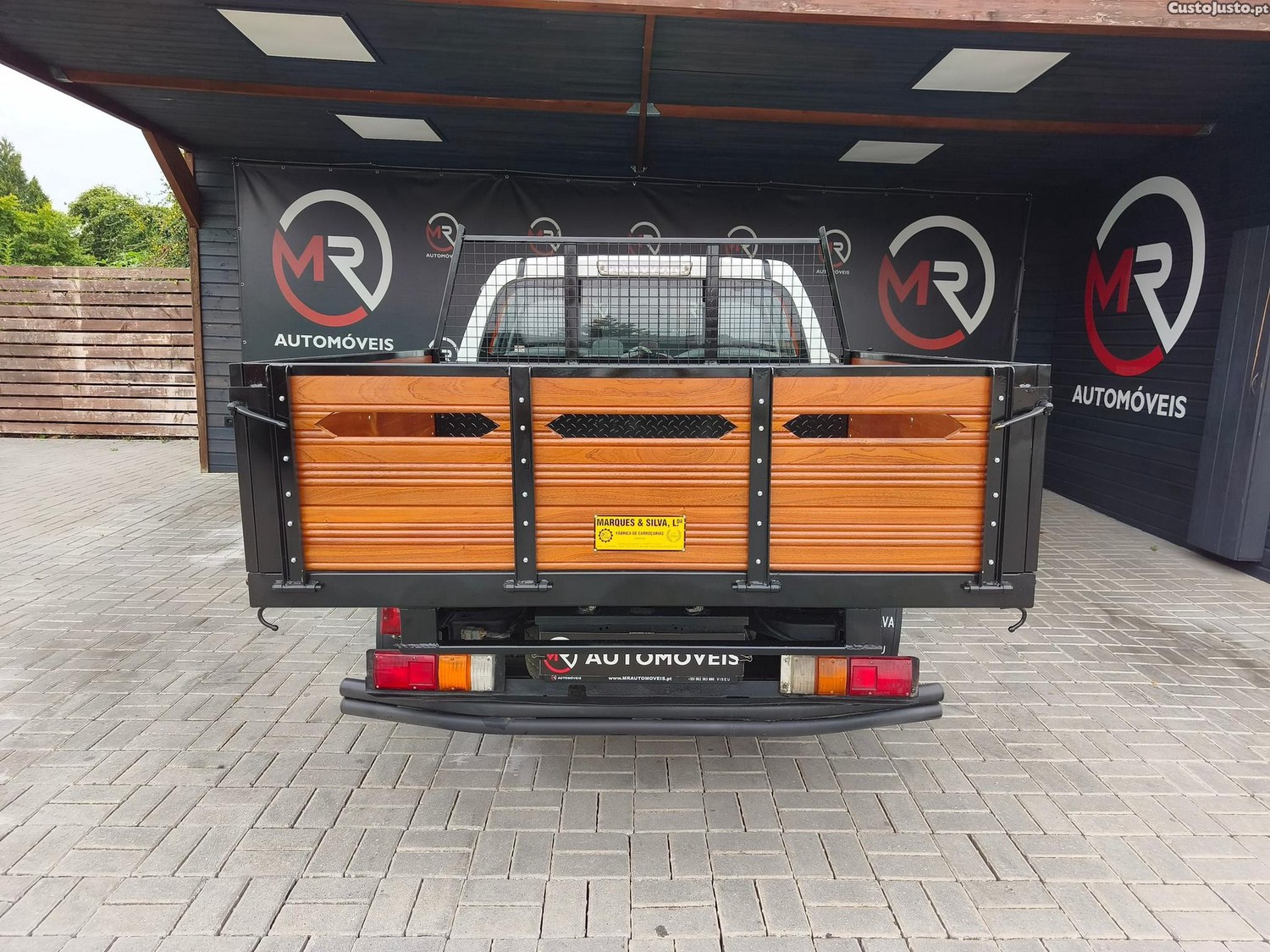 Isuzu D-Max 2.5 DTi CD 2WD LS CM — fotografia 23