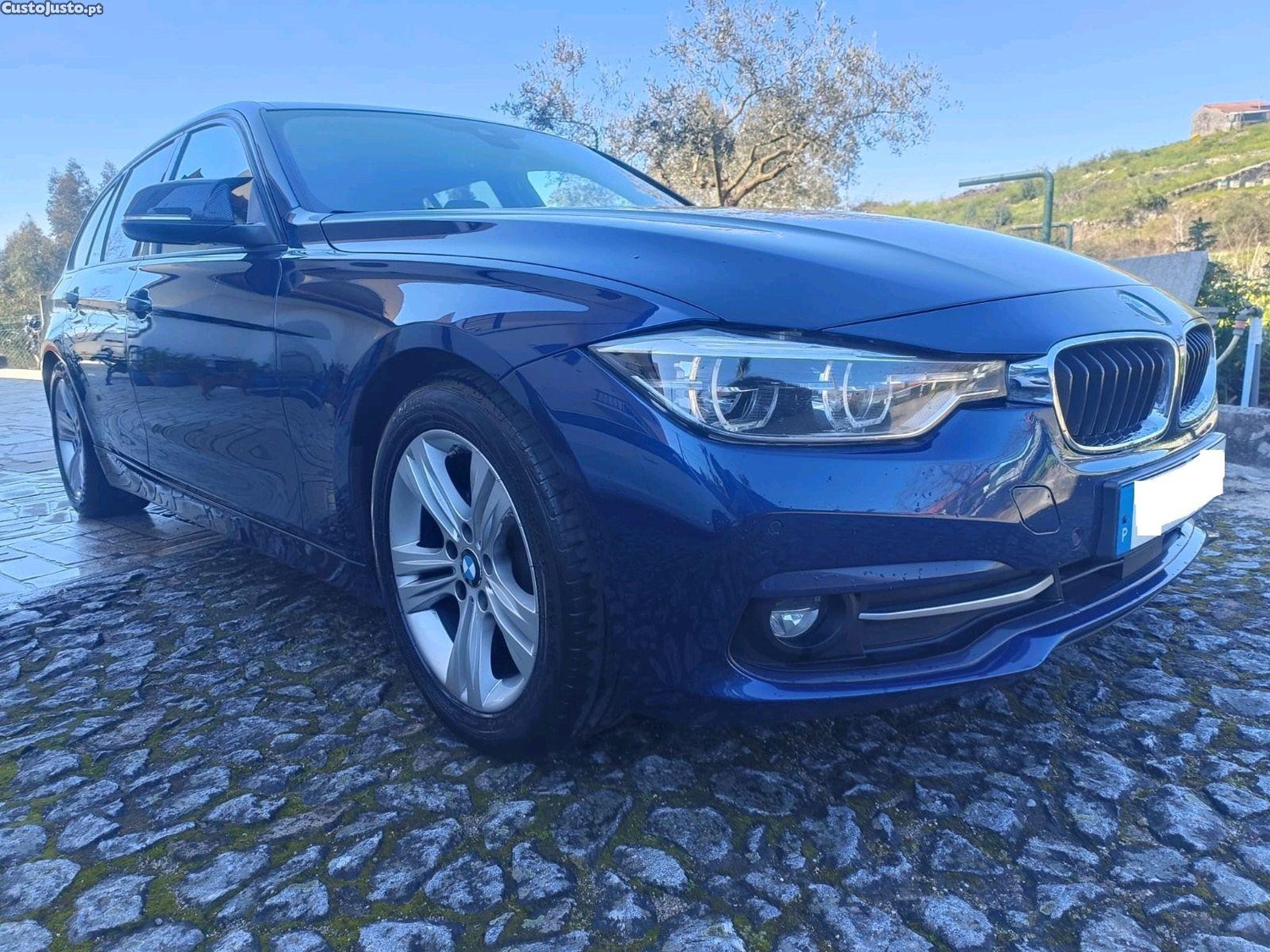 BMW 320 sport lci — fotografia 7