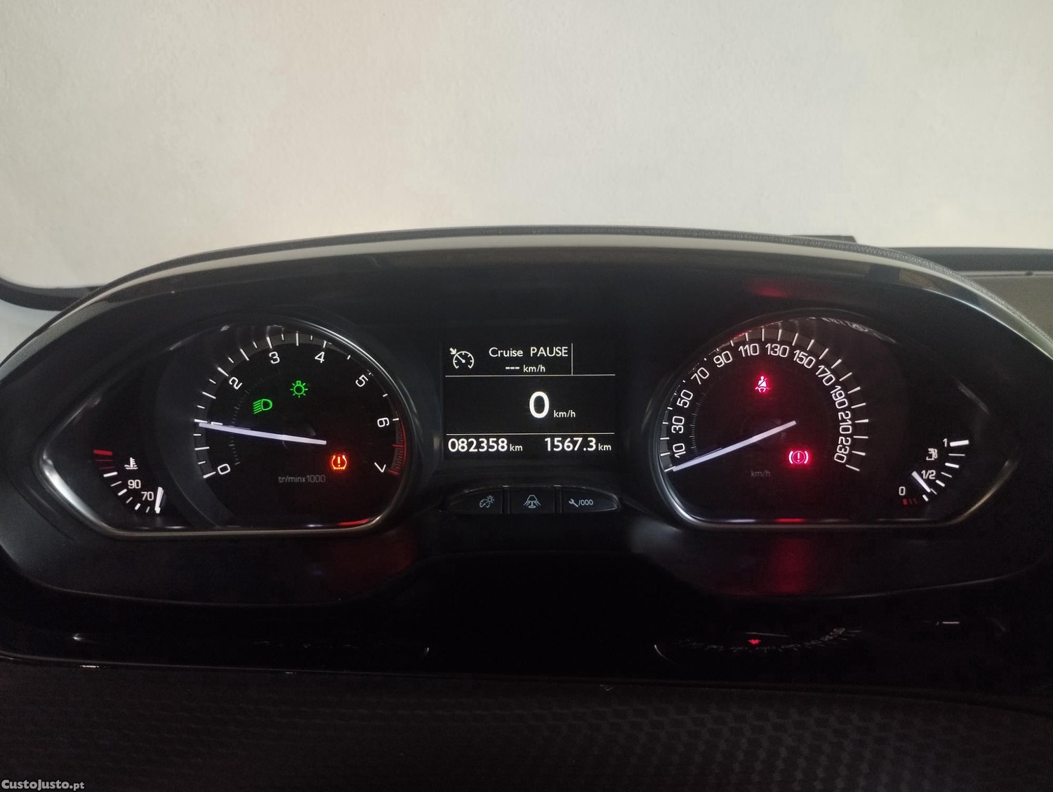 Peugeot 2008 1.2 PureTech GT Line — fotografia 3