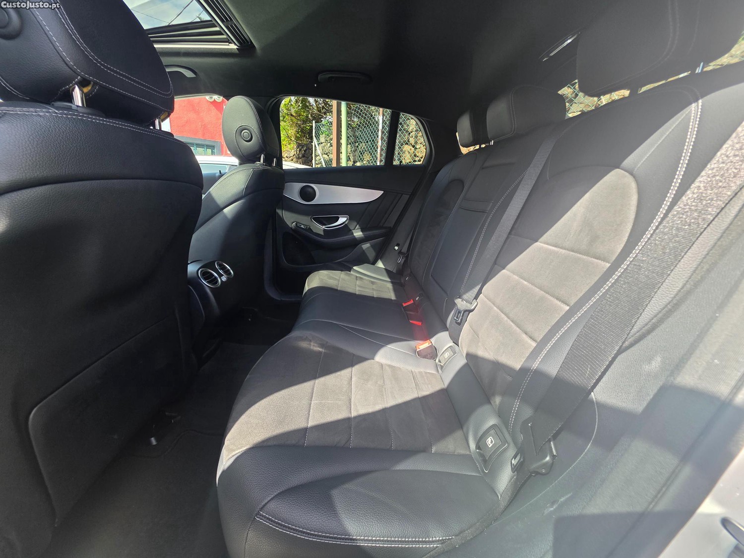 Mercedes-Benz GLC 350 E 4matic — fotografia 39