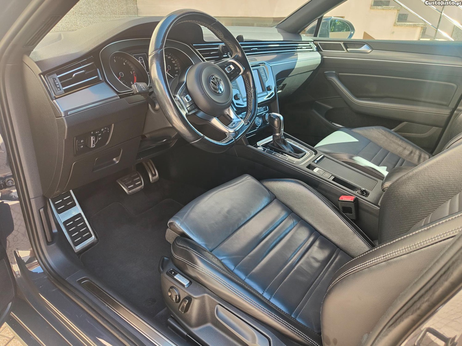 Volkswagen Passat 2.0 Tdi R-Line — fotografia 4