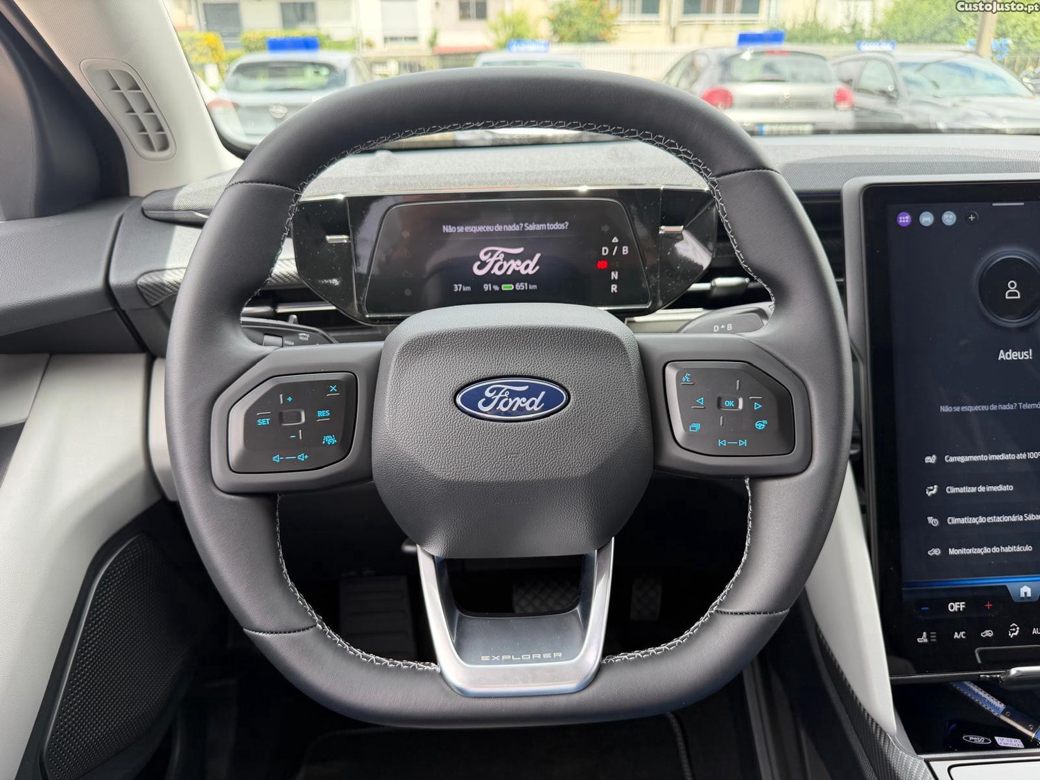 Ford Explorer Premium Autonomia Alargada 77 Kwh — fotografia 5