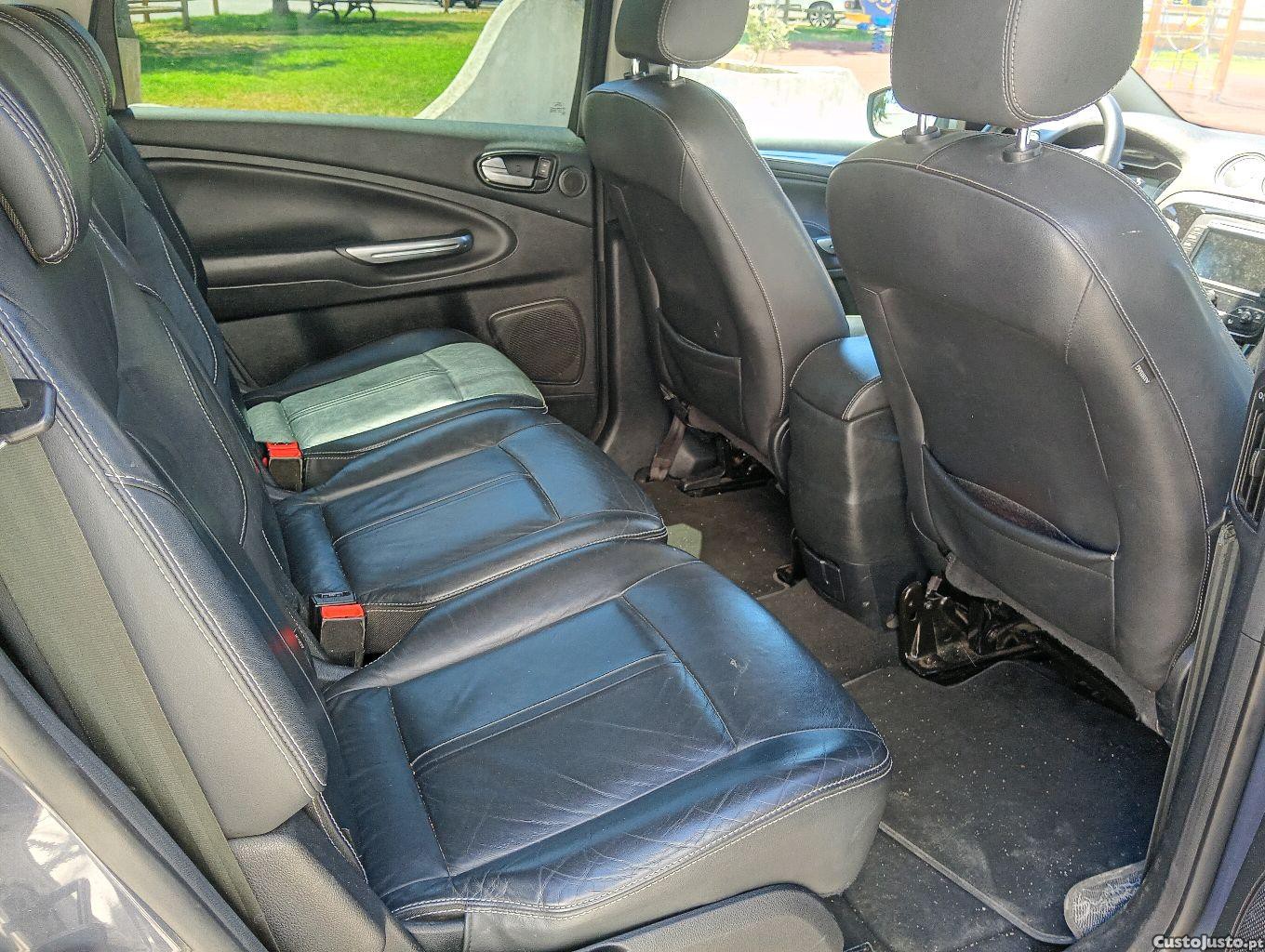 Ford S-Max Titanium 7 lugares — fotografia 5