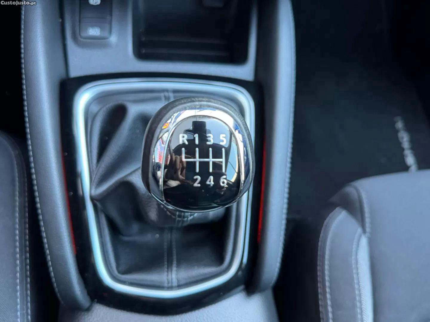 Nissan Qashqai 1.3 dig-t n-connecta j18 — fotografia 8