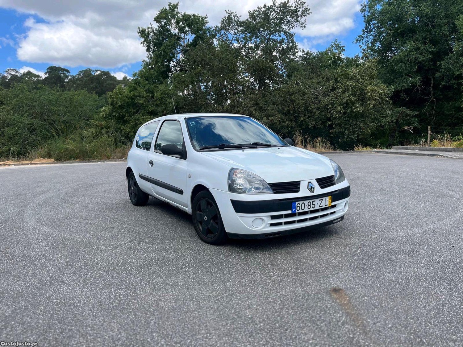 Renault Clio van 1.5 dci — fotografia 8