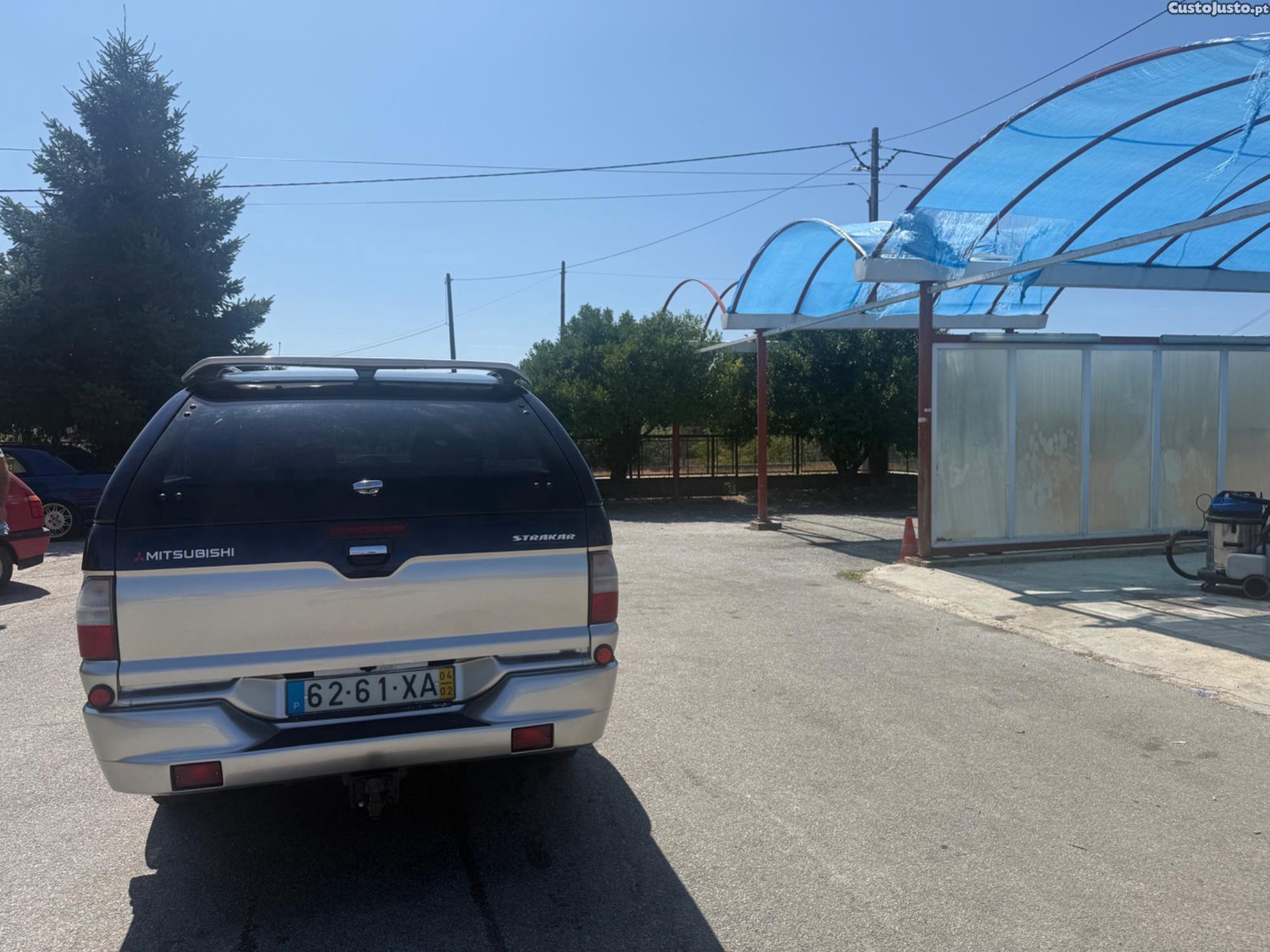 Mitsubishi L200 Strakar elegance — fotografia 8