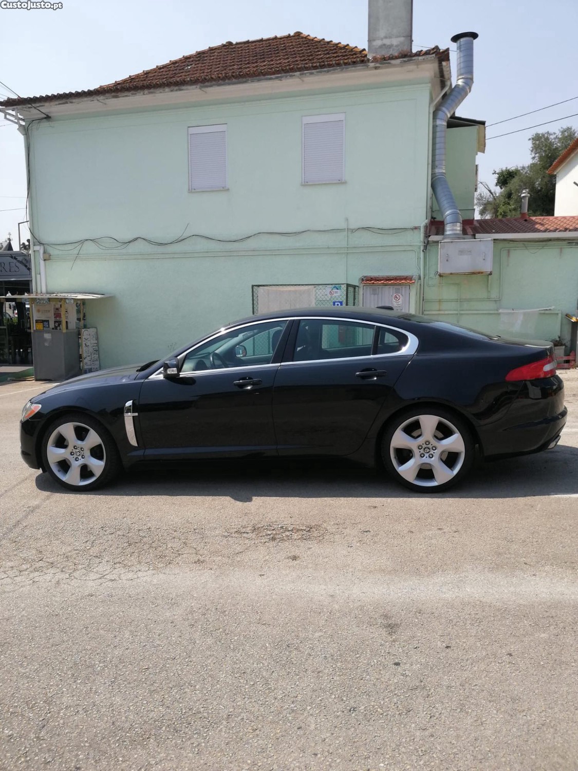 Jaguar XF 4.2 V8 Supercharged SV8 - 420 cv — fotografia 10