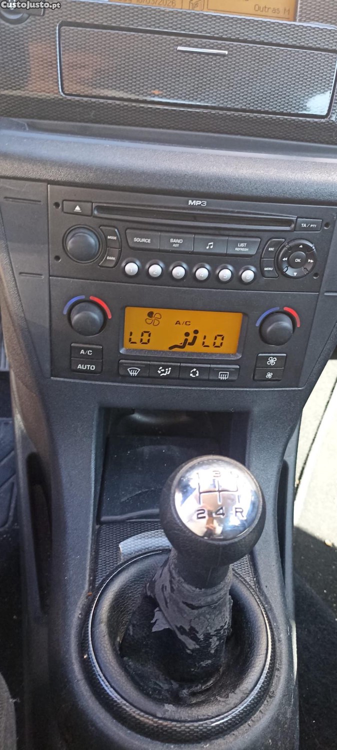 Citroën C4 1.6 Diesel-Bom estado geral Oportunidade! — fotografia 3