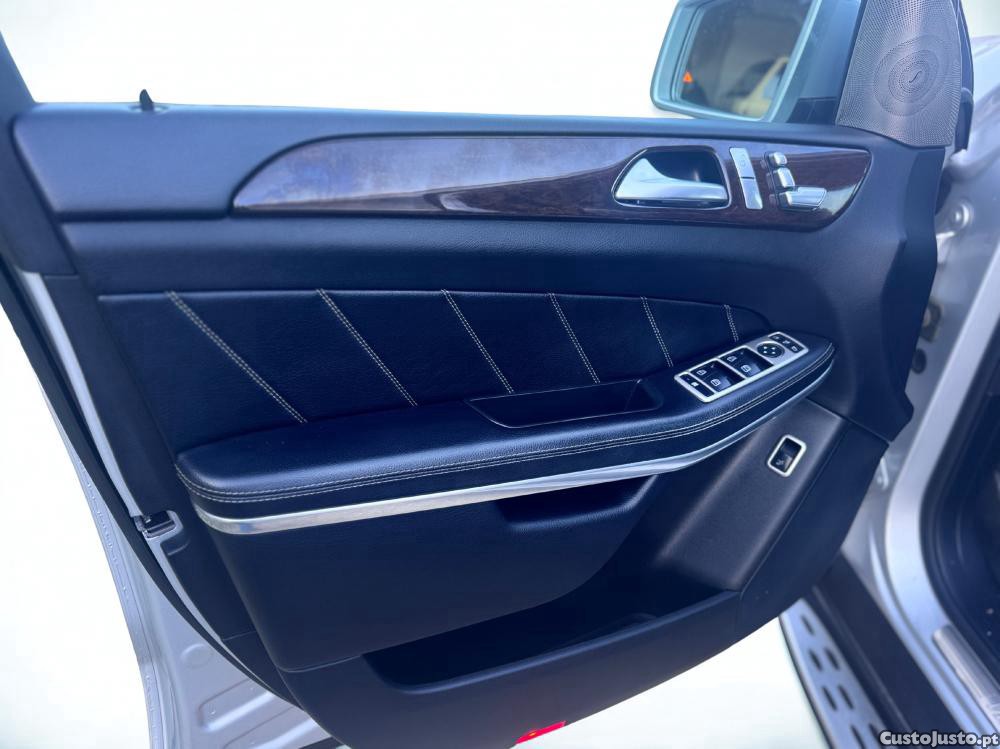 Mercedes-Benz GL 350 BlueTEC — fotografia 13